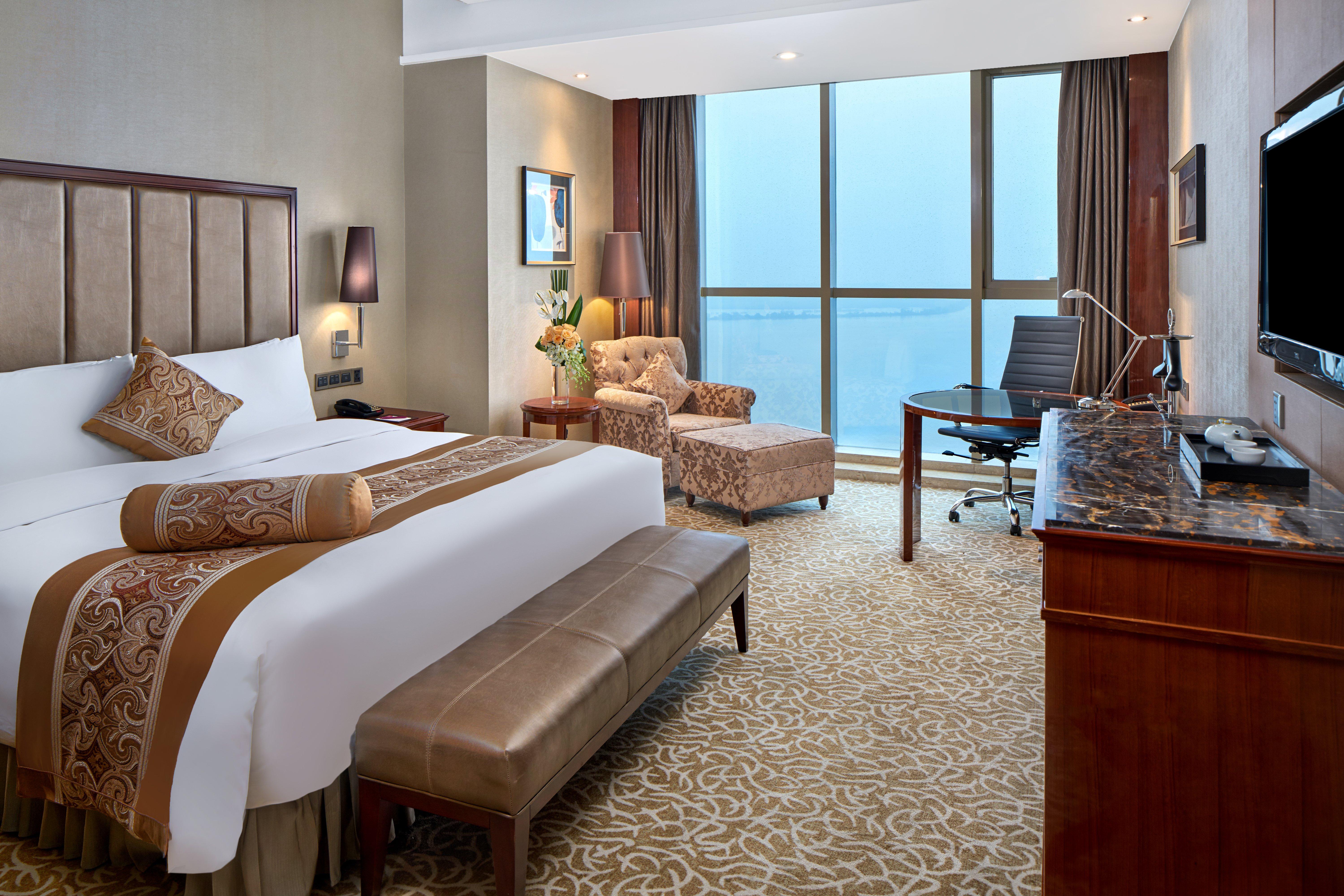 Crowne Plaza Zhenjiang By Ihg Hotel Екстериор снимка