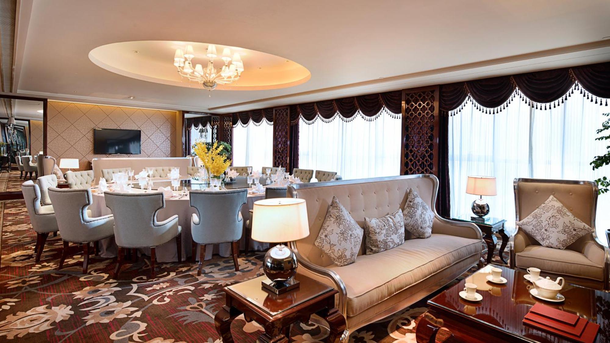 Crowne Plaza Zhenjiang By Ihg Hotel Екстериор снимка